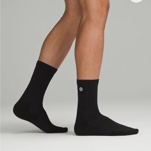 RESTOCK Lululemon Men’s “Men’s Daily Stride” Ribbed Crew Sock (M)